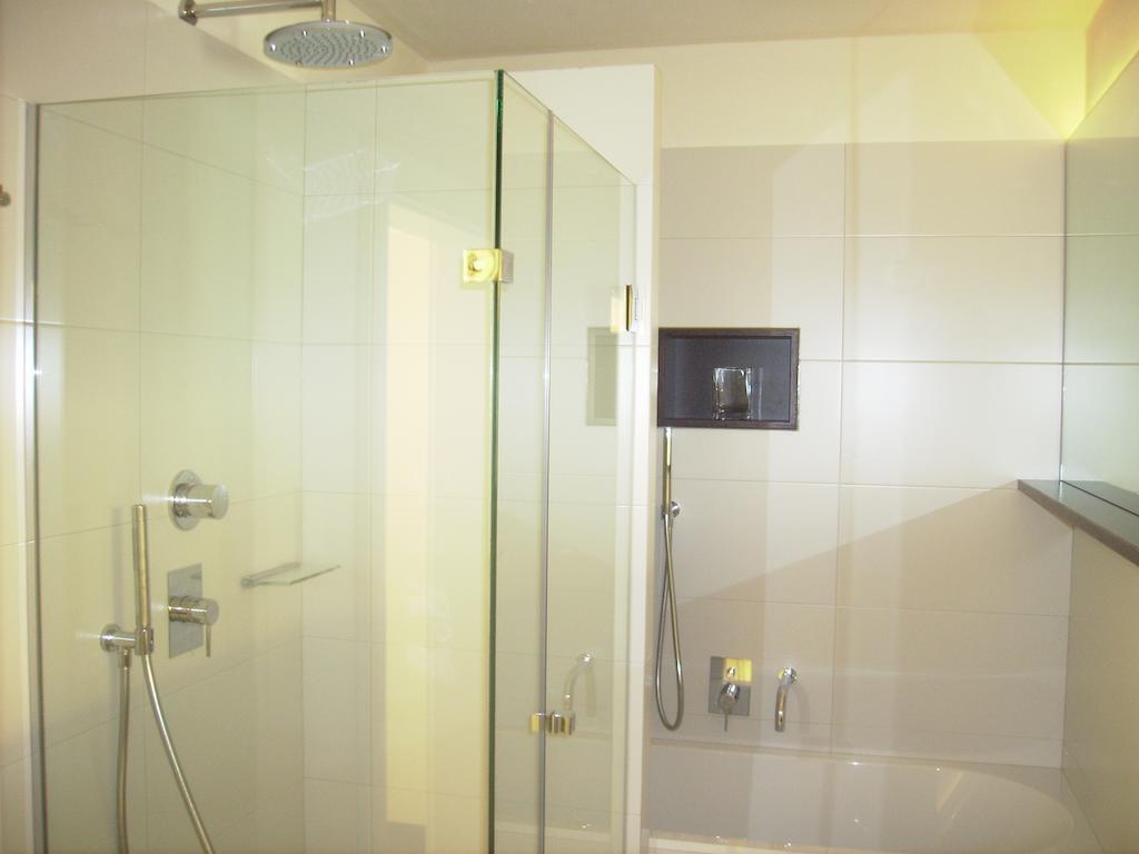 Appartements Christa Dobbiaco Ngoại thất bức ảnh